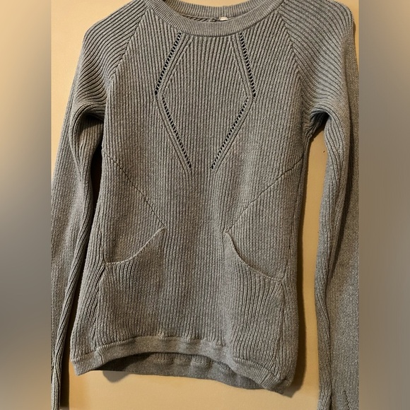 Lululemon "The Sweater The Better " Gray Knit Crew Neck Long Sleeve Sweater s/m - Picture 7 of 10